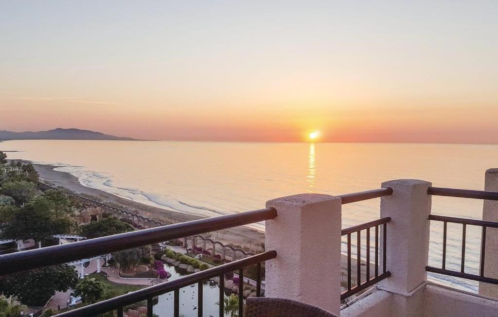 شقة Magnificas Vistas Al Mar أوروبيسا ذيل مار المظهر الخارجي الصورة